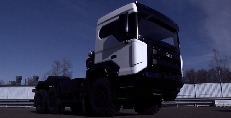 Представлен российский грузовик на отечественных комплектующих БАЗ-S36A11